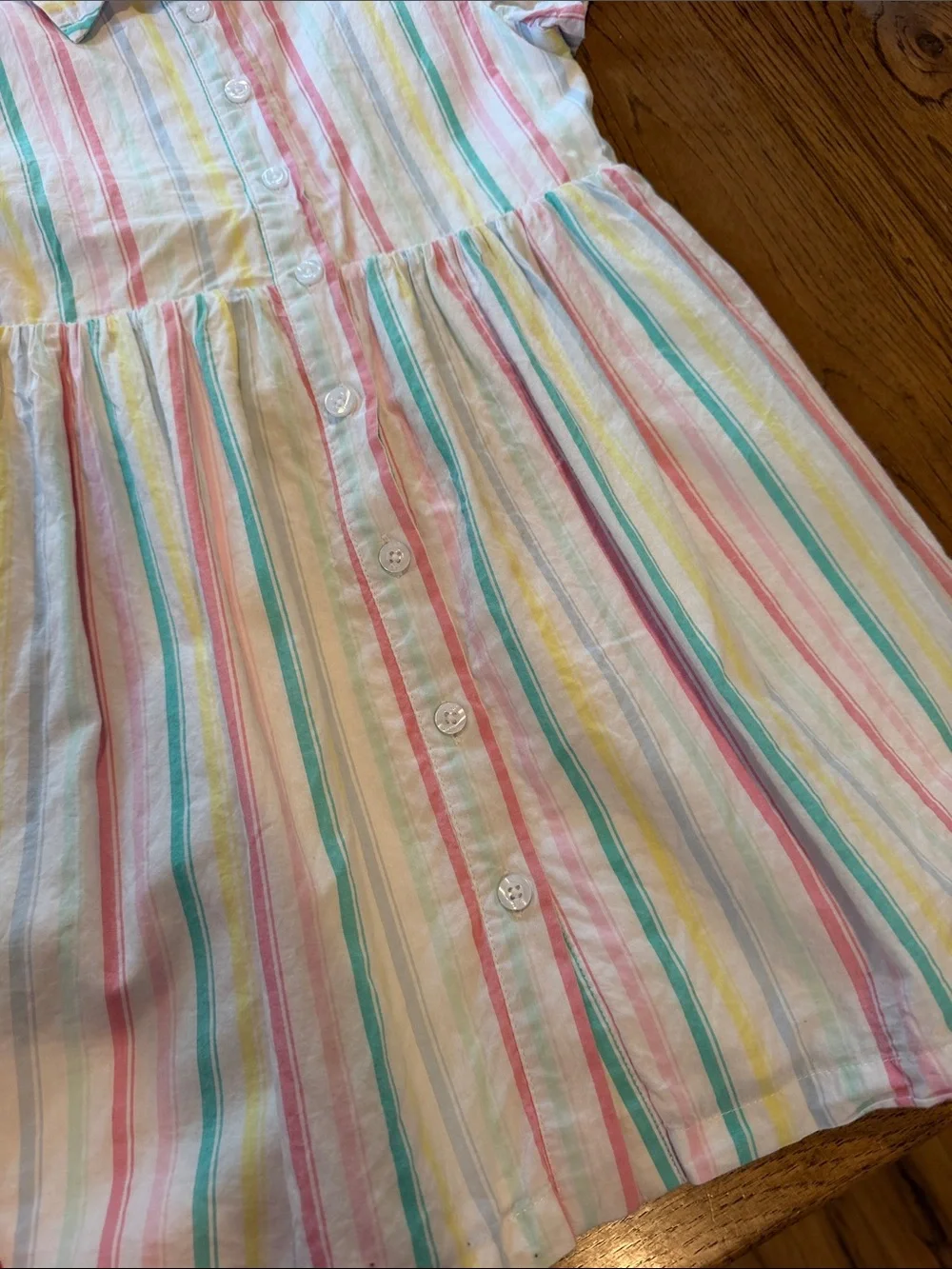 Gap kids 6 /6X small Girls' Multicolor Stripe Button-Front Summer Dress